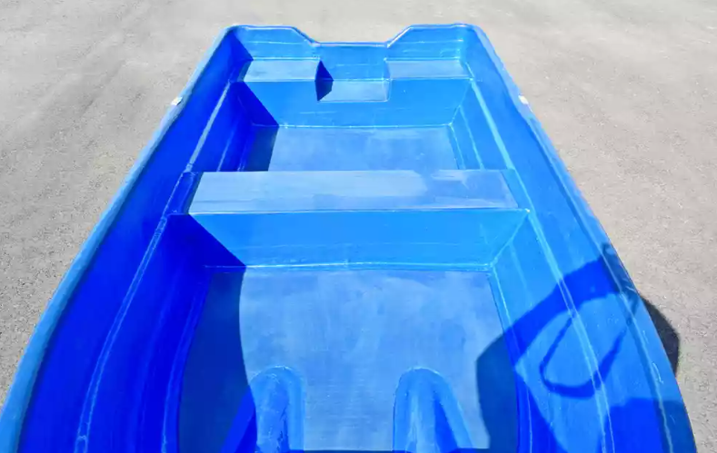 Стеклопластиковая лодка Neman-340 (тримаран) в Салавате