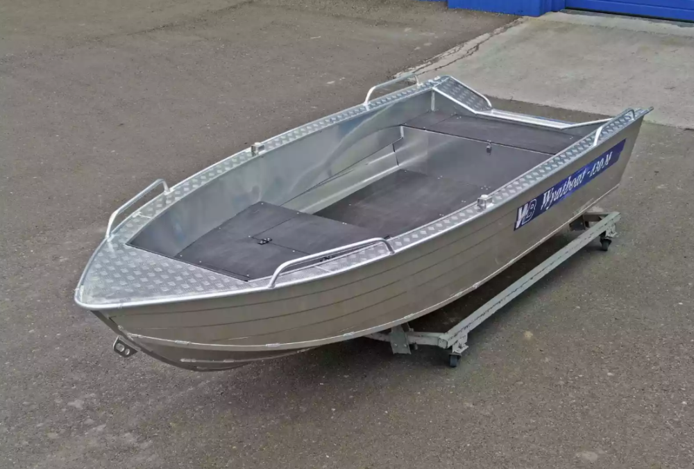 Алюминиевая лодка  Wyatboat-430М FISH в Салавате