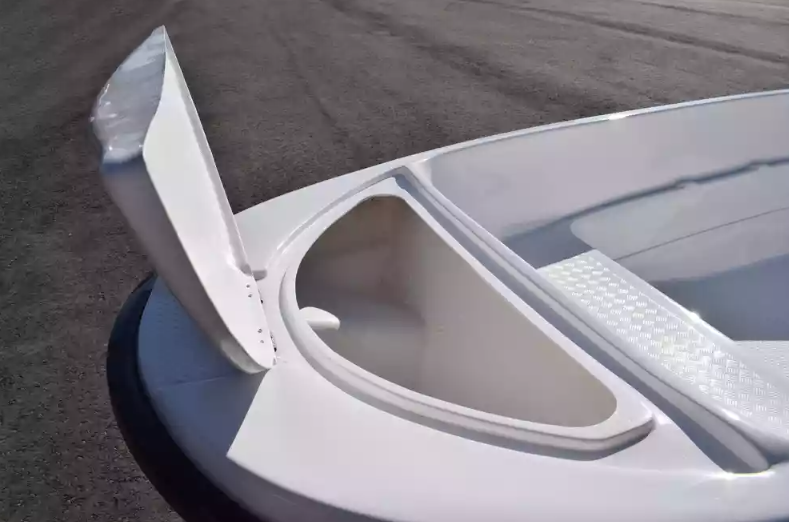 Стеклопластиковая лодка Пингвин (тримаран) в Салавате