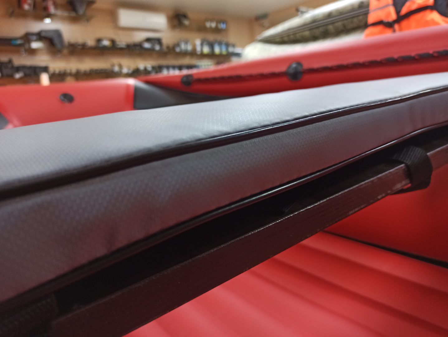 КОМПЛЕКТ МЯГКИХ НАКЛАДОК С СУМКОЙ ДЛЯ ЛОДОК 90Х20 СЕРЫЙ в Салавате