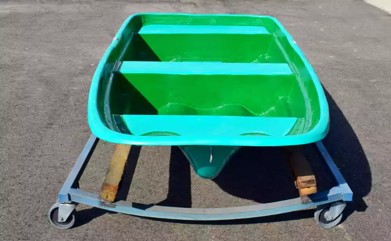 Стеклопластиковая лодка Старт (тримаран) в Салавате