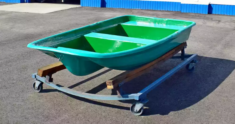 Стеклопластиковая лодка Старт (тримаран) в Салавате