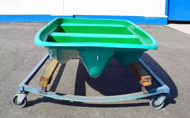 Стеклопластиковая лодка Старт (тримаран) в Салавате