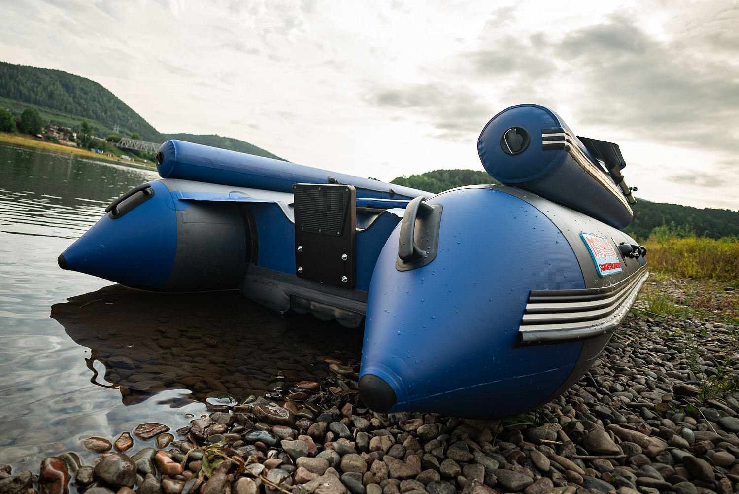 Лодка MISHIMO RIVER FJET PRO 430  под водомет в Салавате