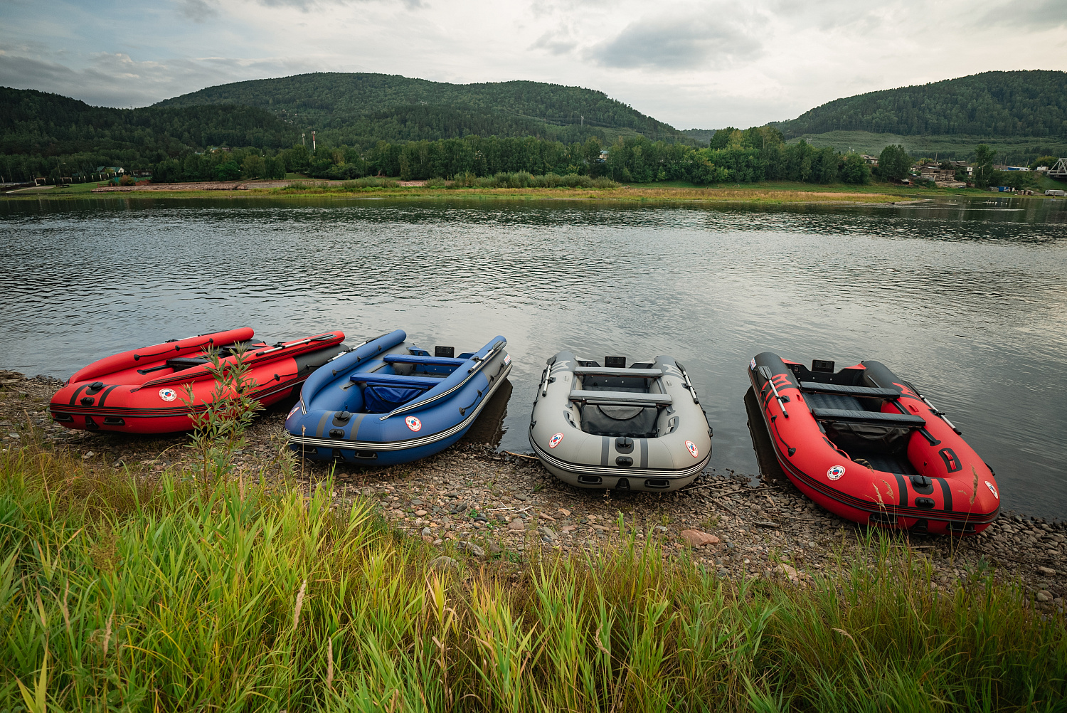 Лодка MISHIMO RIVER FJET PRO 430  под водомет в Салавате