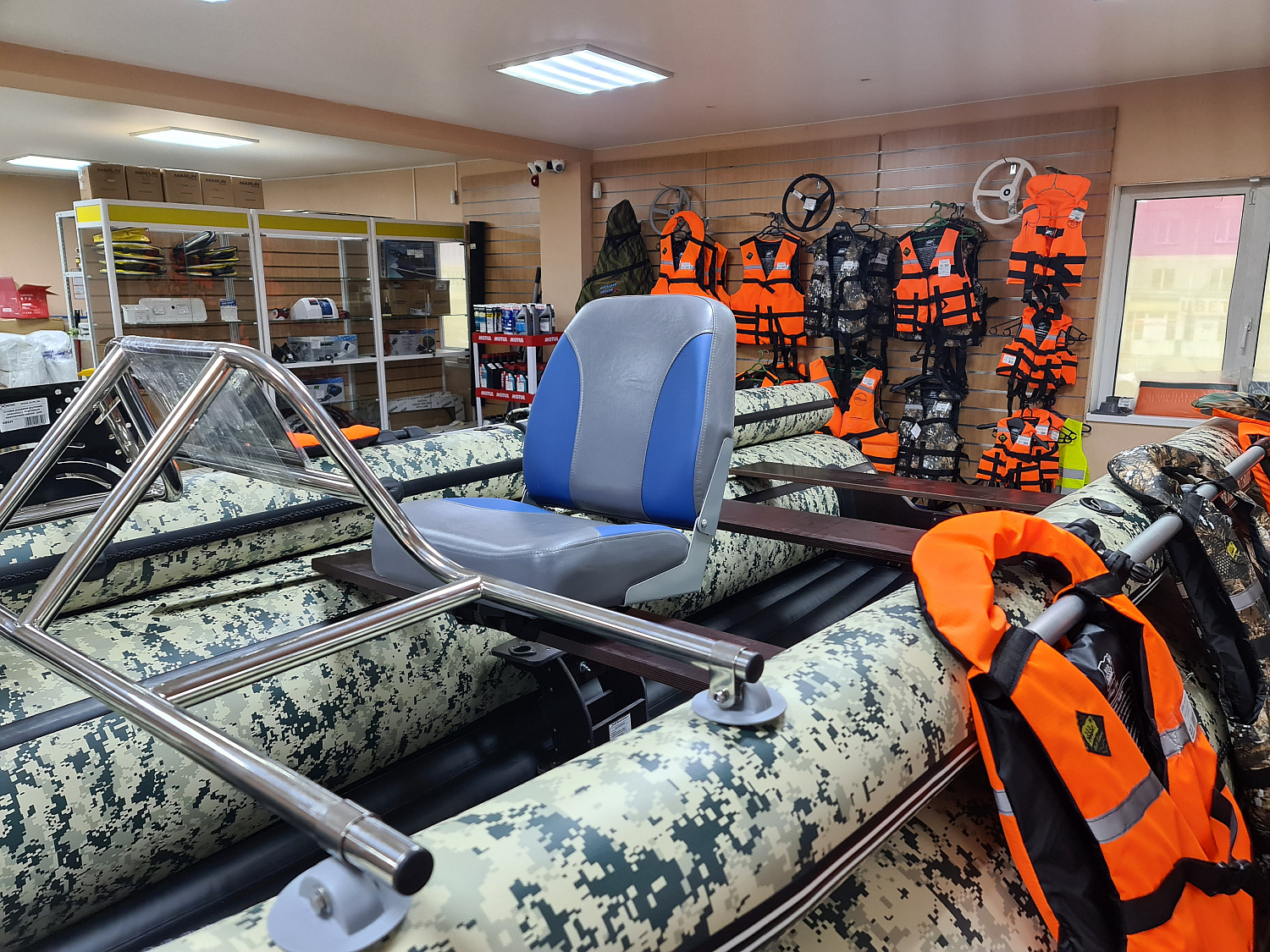 КРЕСЛО МЯГКОЕ РАСКЛАДНОЕ С ПОВОРОТНЫМ МЕХАНИЗМОМ ДЛЯ ЛОДОК в Салавате