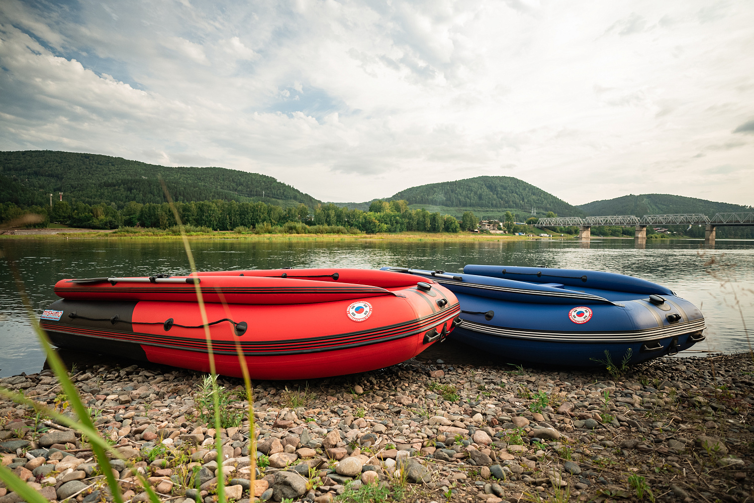 Лодка MISHIMO RIVER FJET PRO 430  под водомет в Салавате