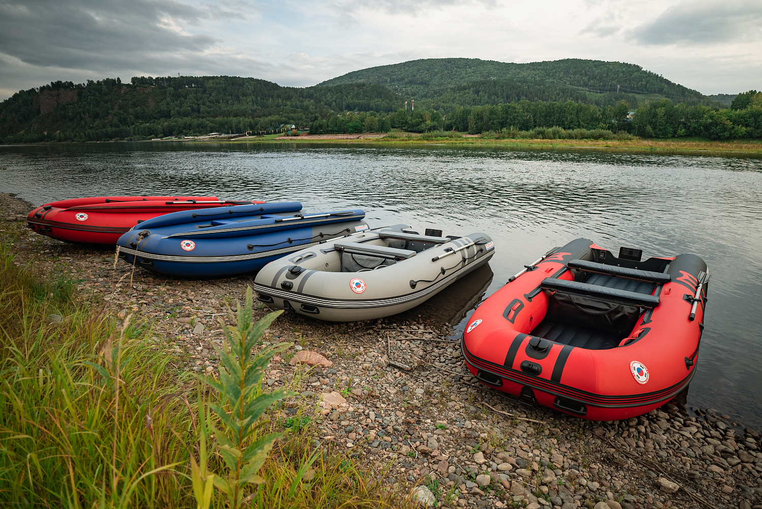 Лодка MISHIMO RIVER FJET PRO 430  под водомет в Салавате