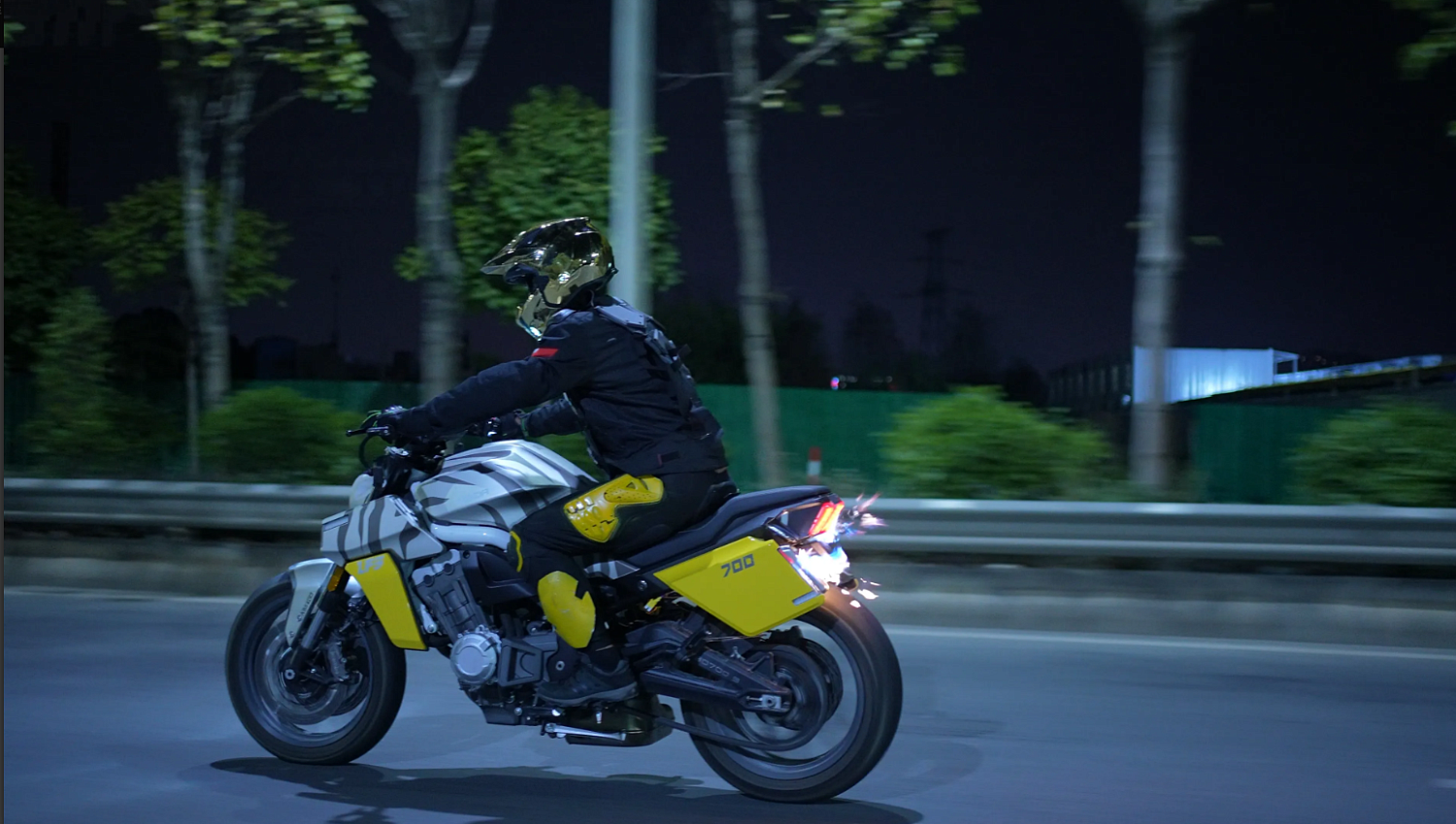 Мотоцикл Benda LFS 700 в Салавате