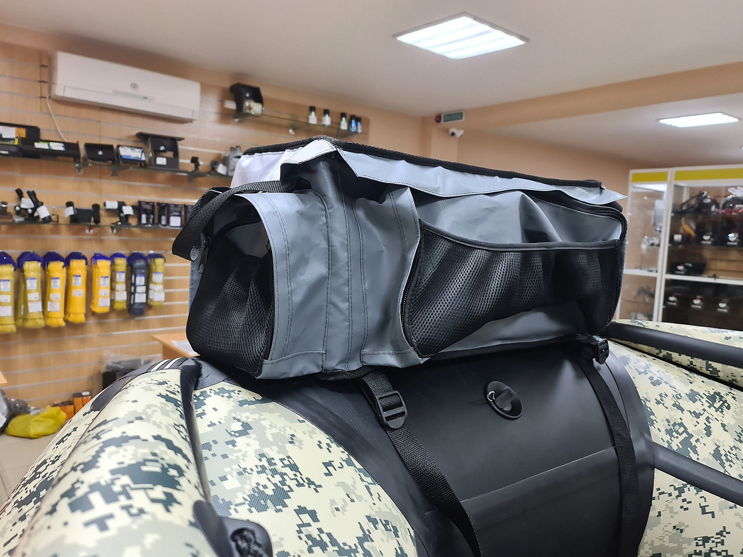 СУМКА ЛЮКС НА БАЛЛОН ДЛЯ ЛОДОК ПВХ 50Х25Х25 СМ в Салавате